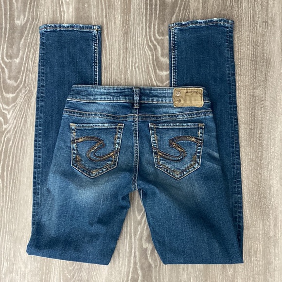 Silver Tuesday Low Rise Straight Leg. Sz 27/32 - Picture 6 of 12